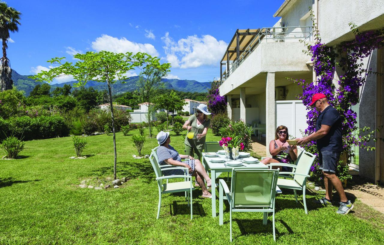 Poggio Mezzana Residence Odalys Acqua Linda المظهر الخارجي الصورة